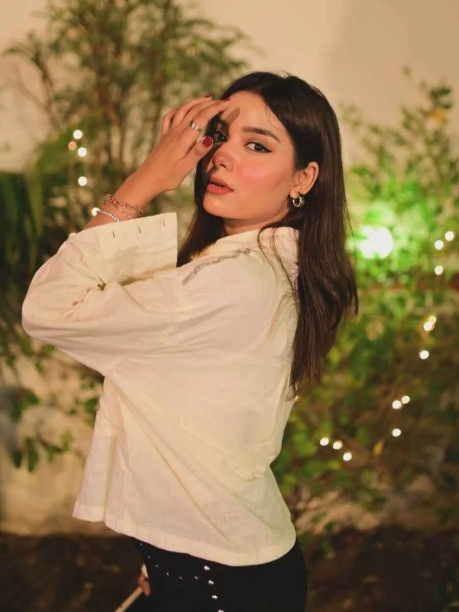 Busty Raipur Escorts